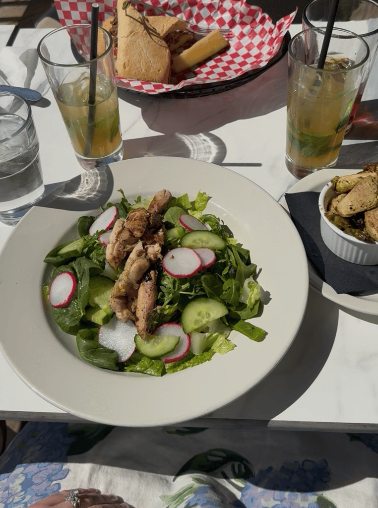 Lunch dining at Black Sheep in Beaufort offers outdoor seating right on the marina